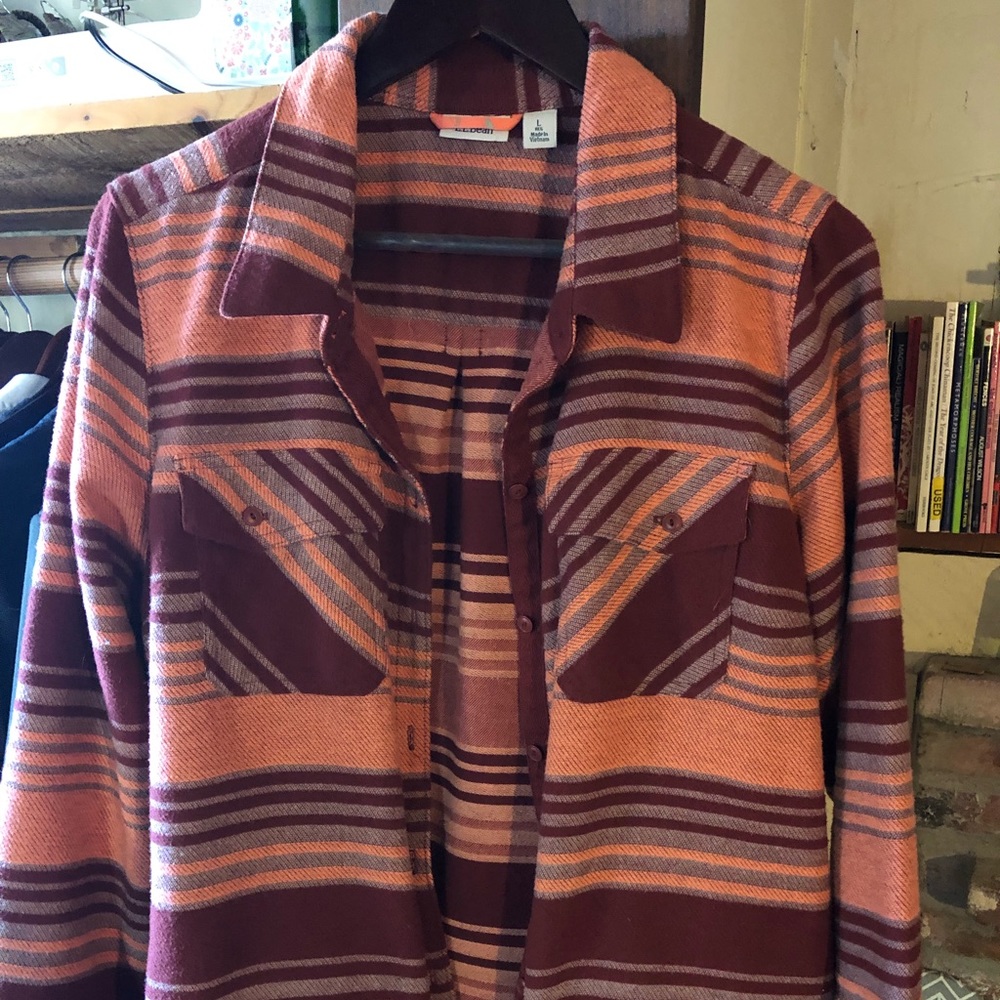 NEW condition, WARM, bold colors. LL Bean